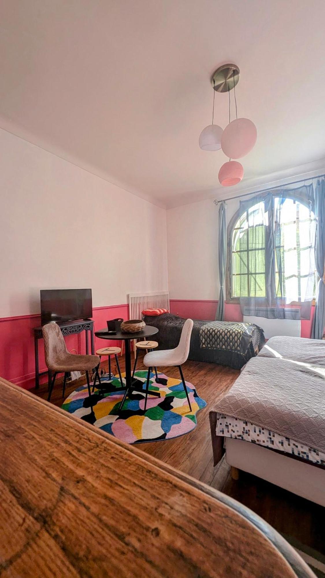 L Entre Deux Chambres D Hotes Belin-Beliet Rom bilde